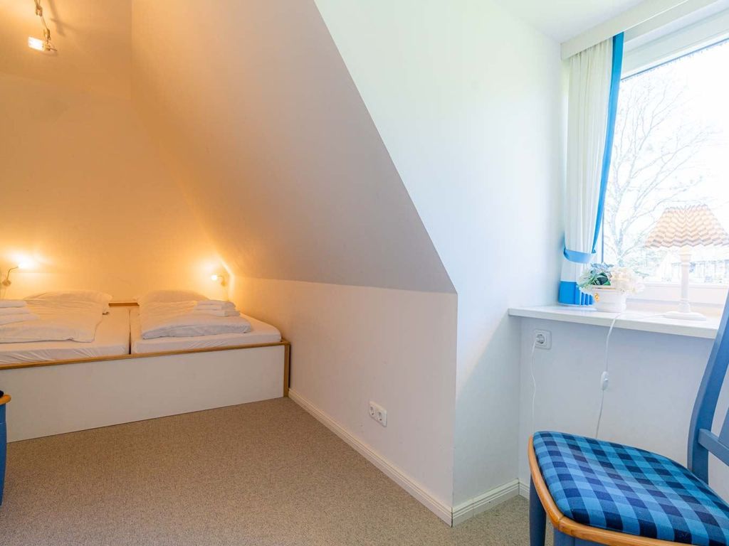 1. Schlafzimmer (OG)