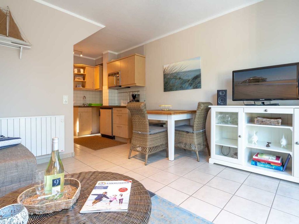 Wohnzimmer und Küche - St Peter Ording Dorf, Ferienhaus Groener Weg 9, Wohnung 1 Duenensonne EG