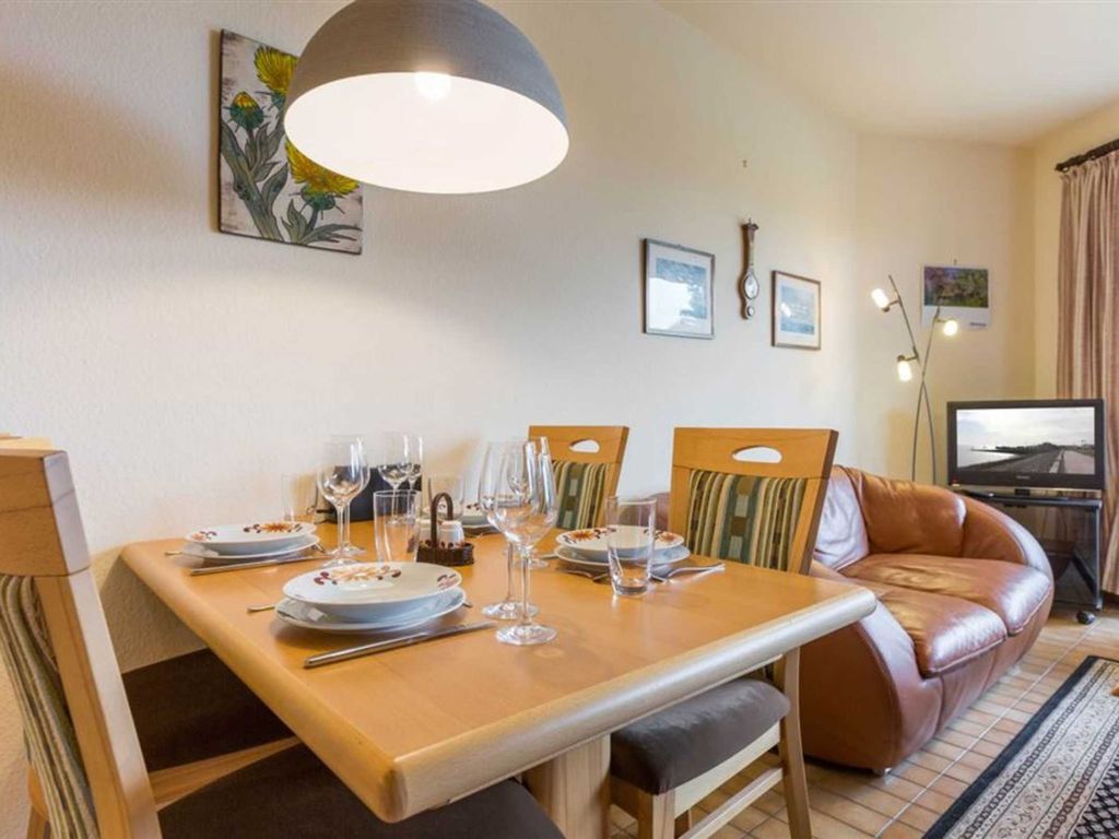 Wohnzimmer mit Essbereich
