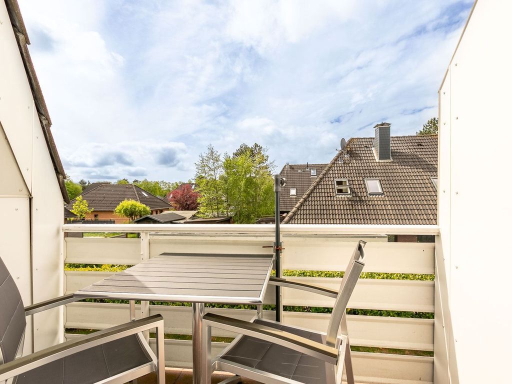 Sonniger, windgeschützter Südwestbalkon