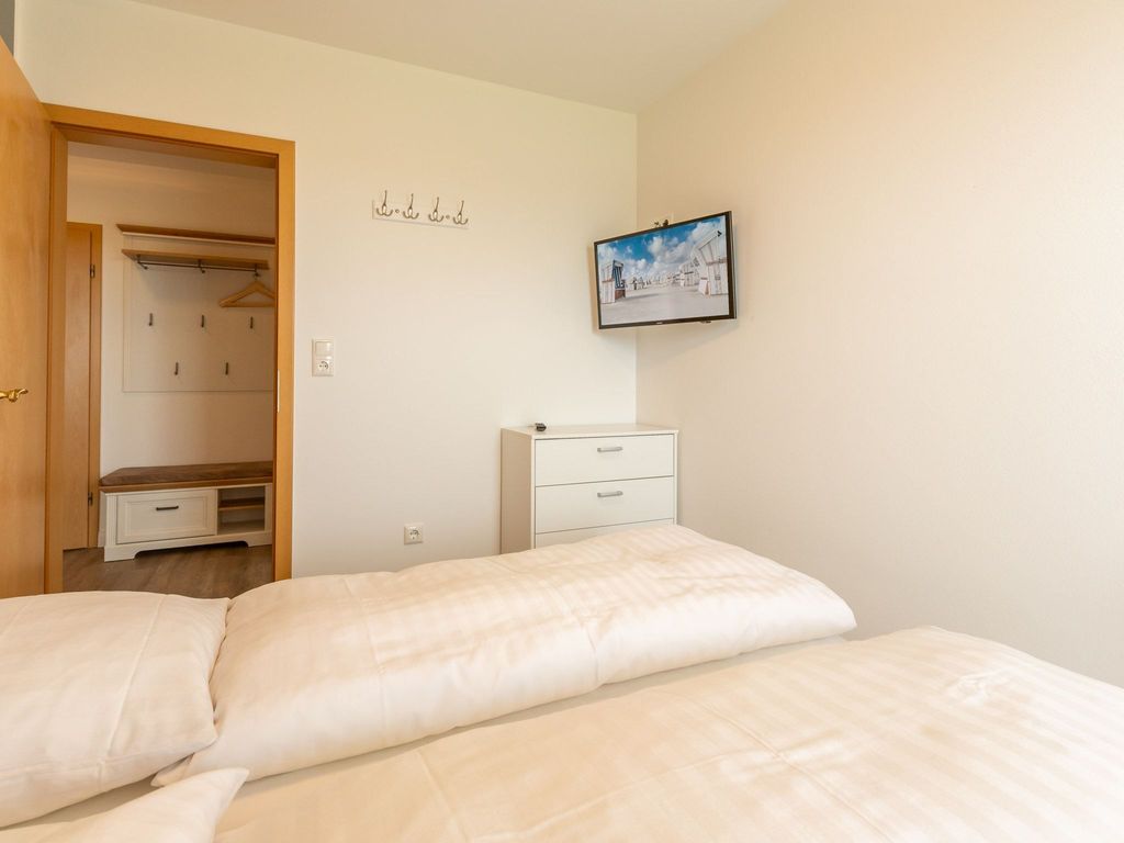 2. Schlafzimmer