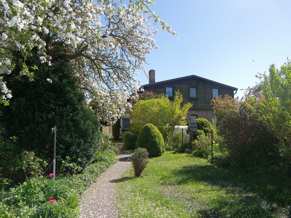 Außenansicht Straßenseite