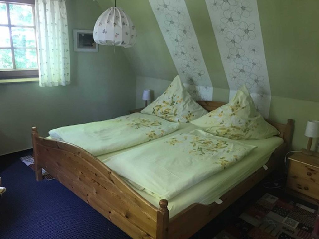 Schlafzimmer1