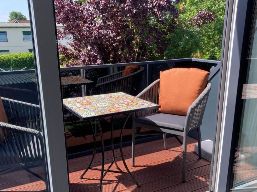 Balkon mit gemütlicher Möblierung