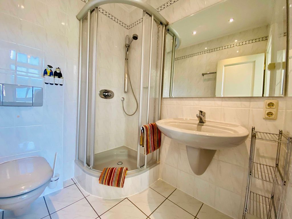 Ferienwohnung 10 Caprivi kleines Bad mit Dusche