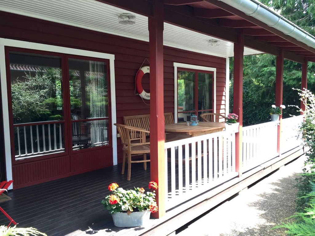 Die großzügige Südterrasse