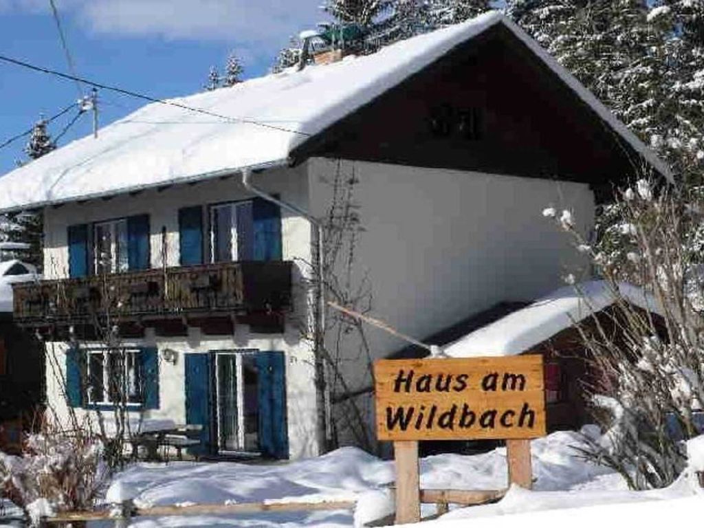 Haus im Winter