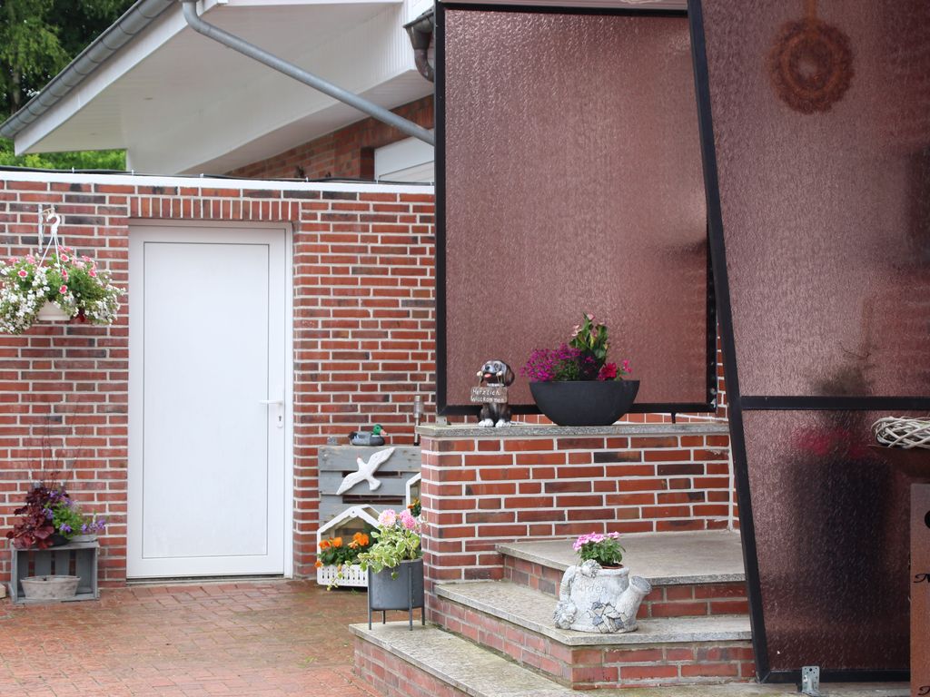 Eingang Richtung Ferienwohnung nach hinten raus