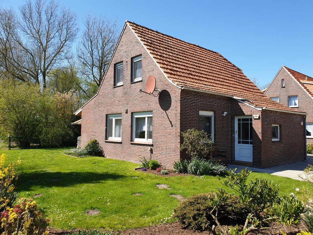 Eingangstür - Garten - Südansicht