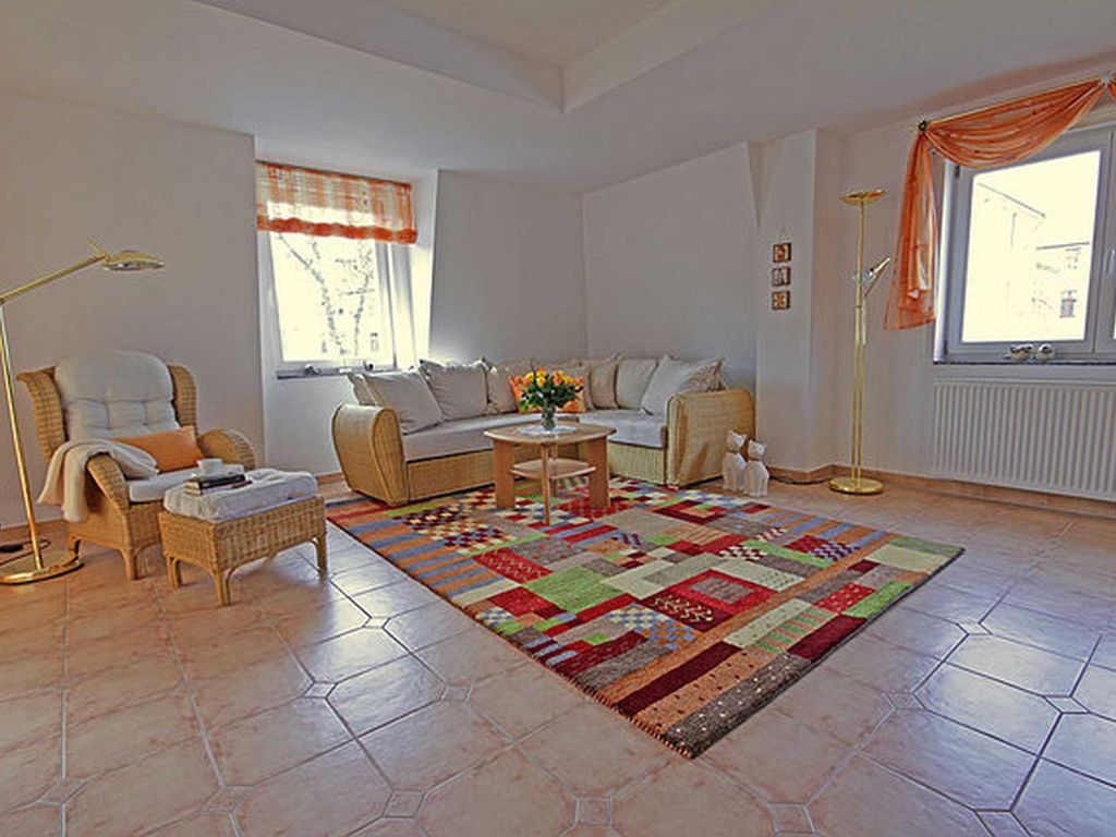 Wohnzimmer mit Schlafcouch