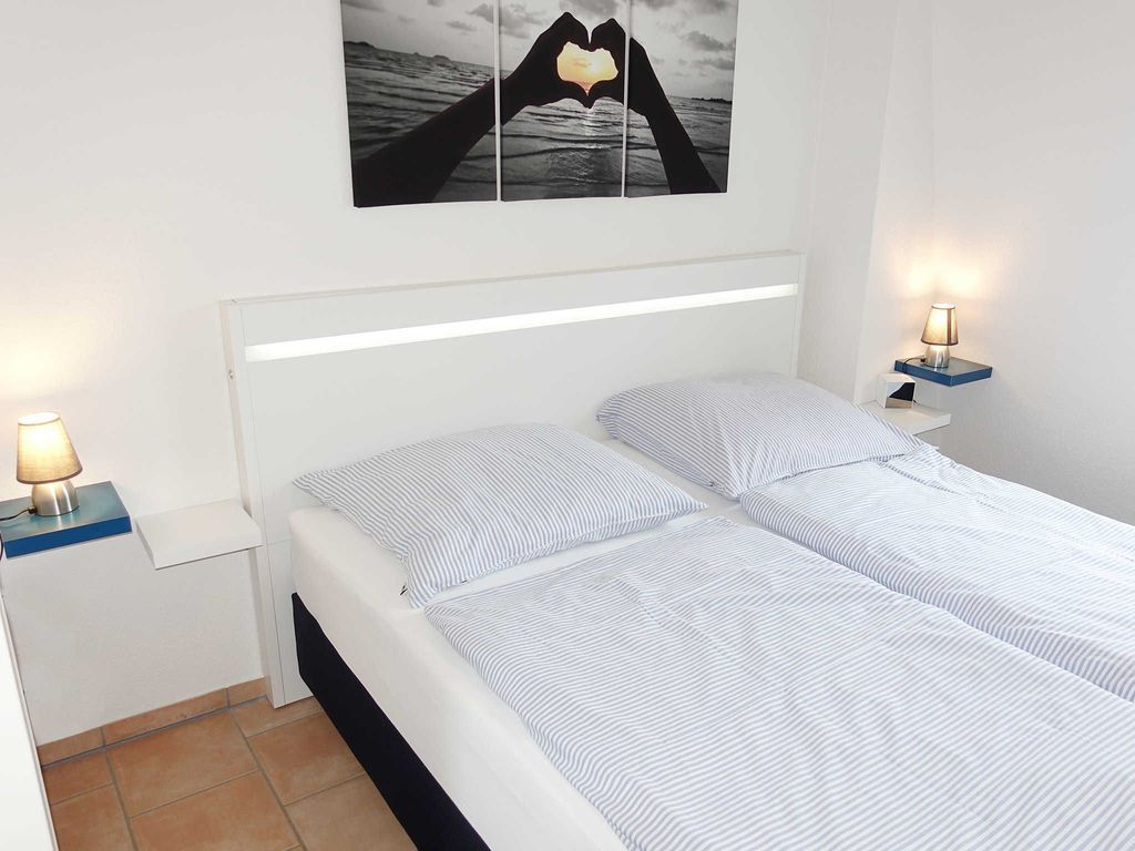 Schlafzimmer mit Doppelbett