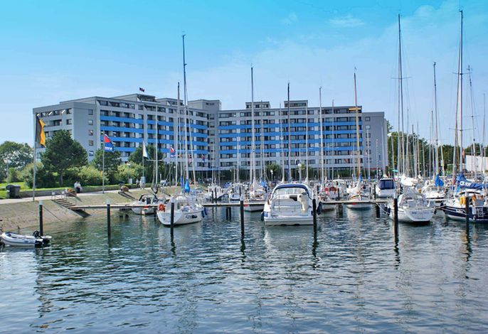 - mit 2 x Schlafzimmer, 2 x Balkon und 2 x TV