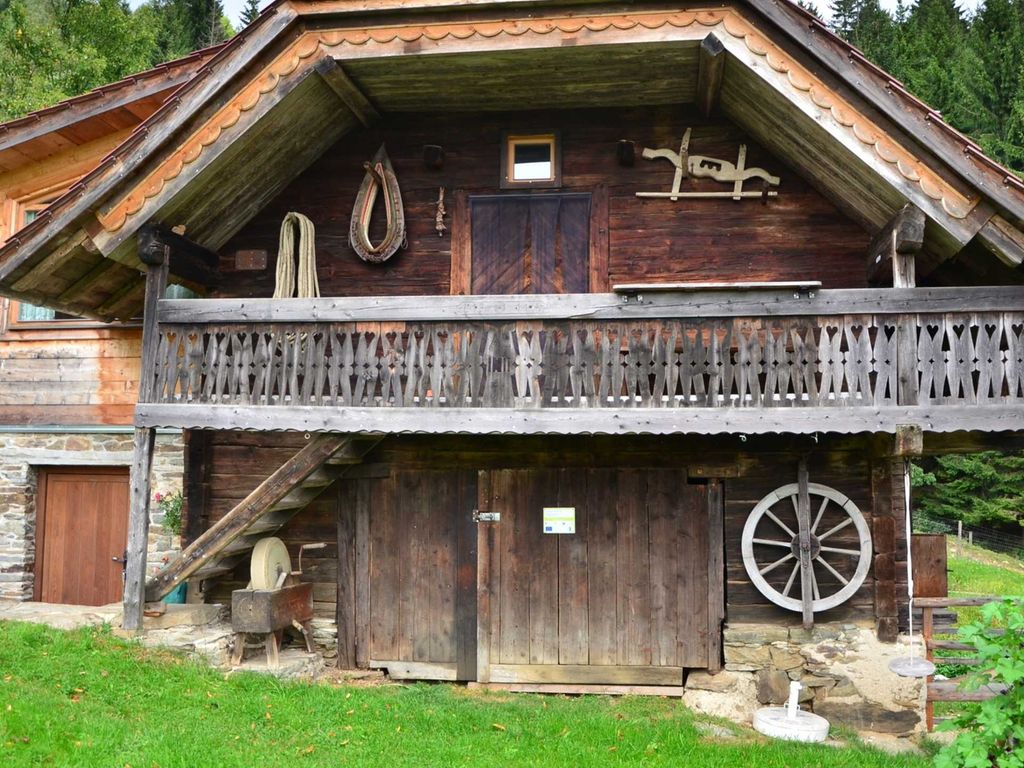 Aussenansicht im Sommer