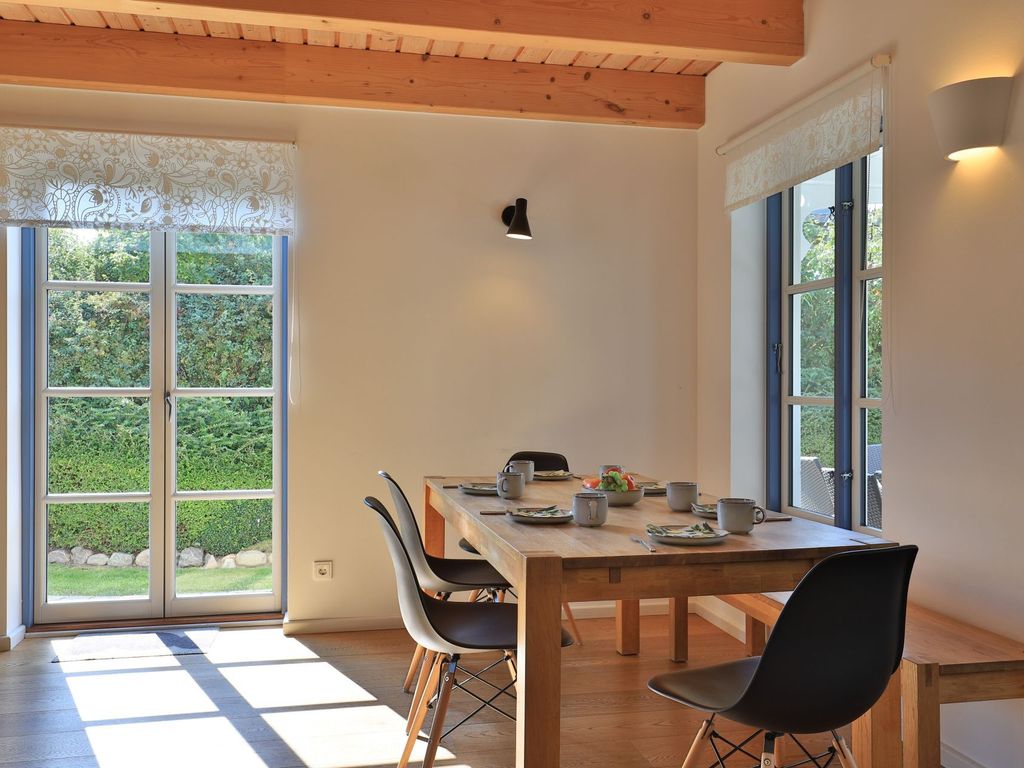 Smutje, Ferienhaus - Blick auf den offenen Essbereich mit Küche