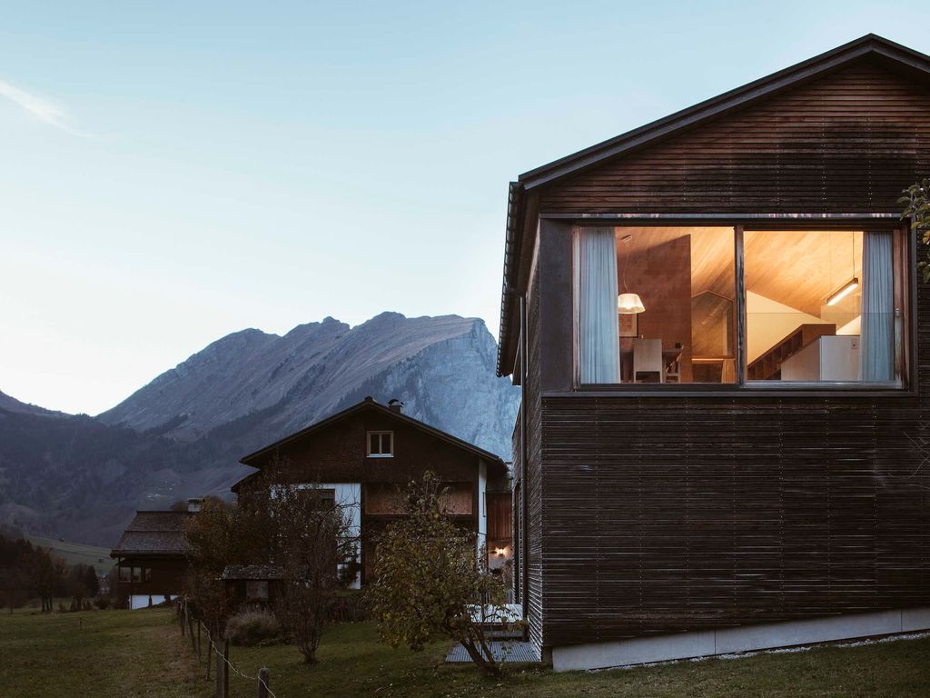 Haus mit Blick auf Kanisfluh
