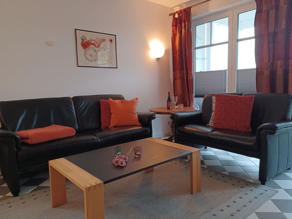 Wohnzimmer mit Couch