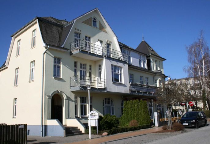 Hinterhaus Malve