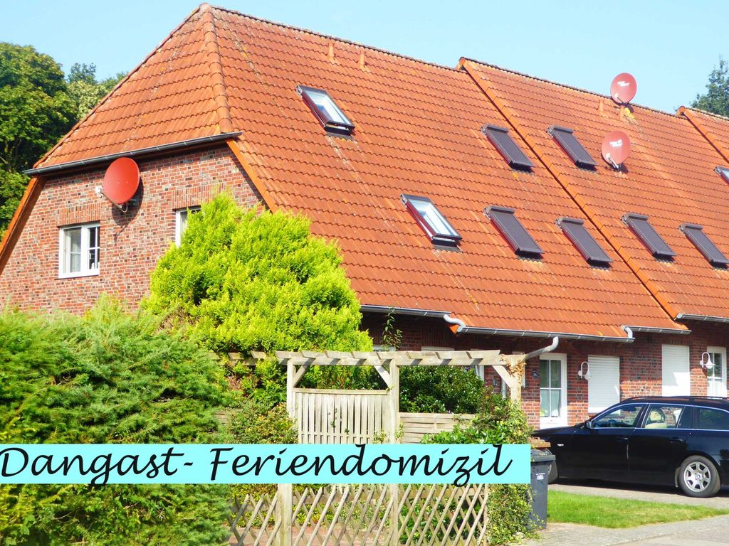 Haus von der Spielstraße her