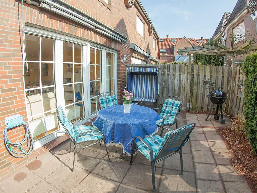 Enspannung pur auf der Terrasse mit Grillmöglichkeit