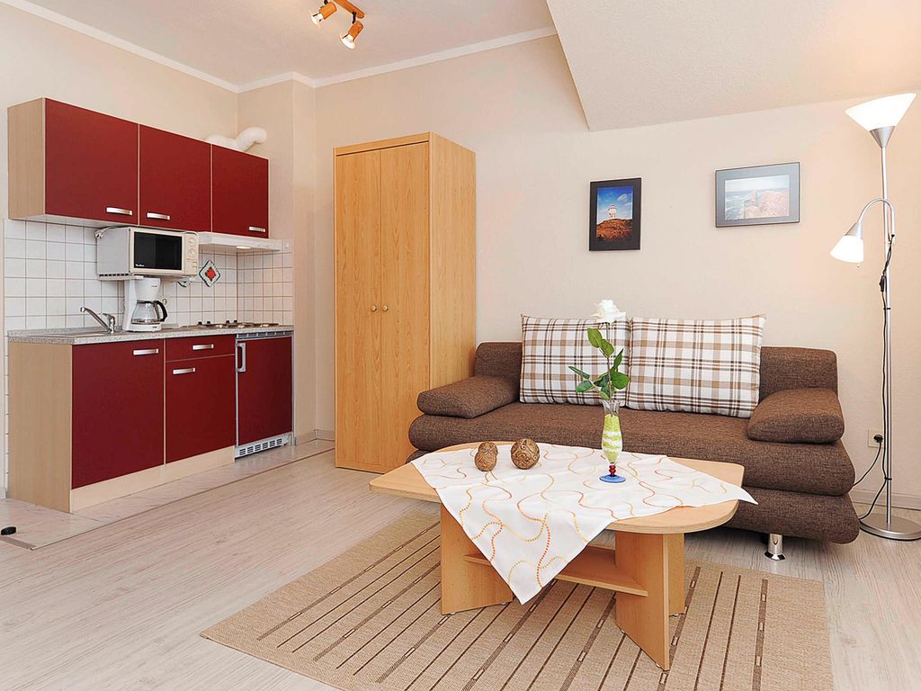 Wohnzimmer mit integrierter Küche