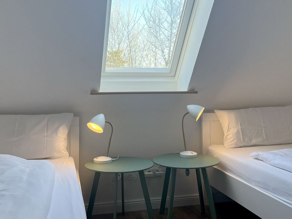 Schlafzimmer 2